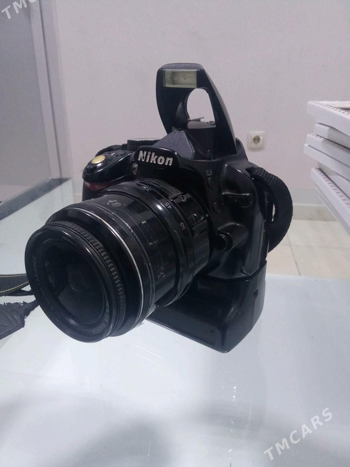 Nikon D 3100 - Mary - img 1