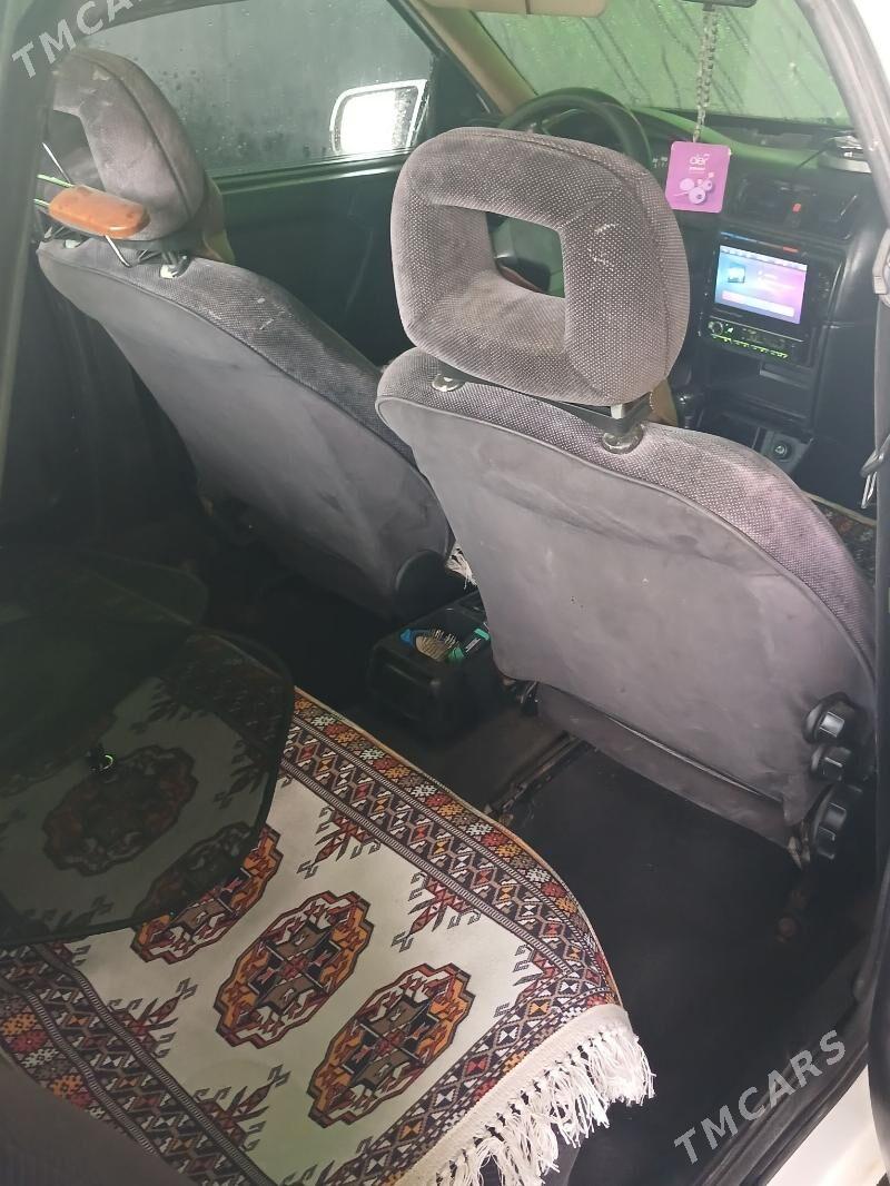 Opel Vectra 1990 - 36 000 TMT - Мары - img 9