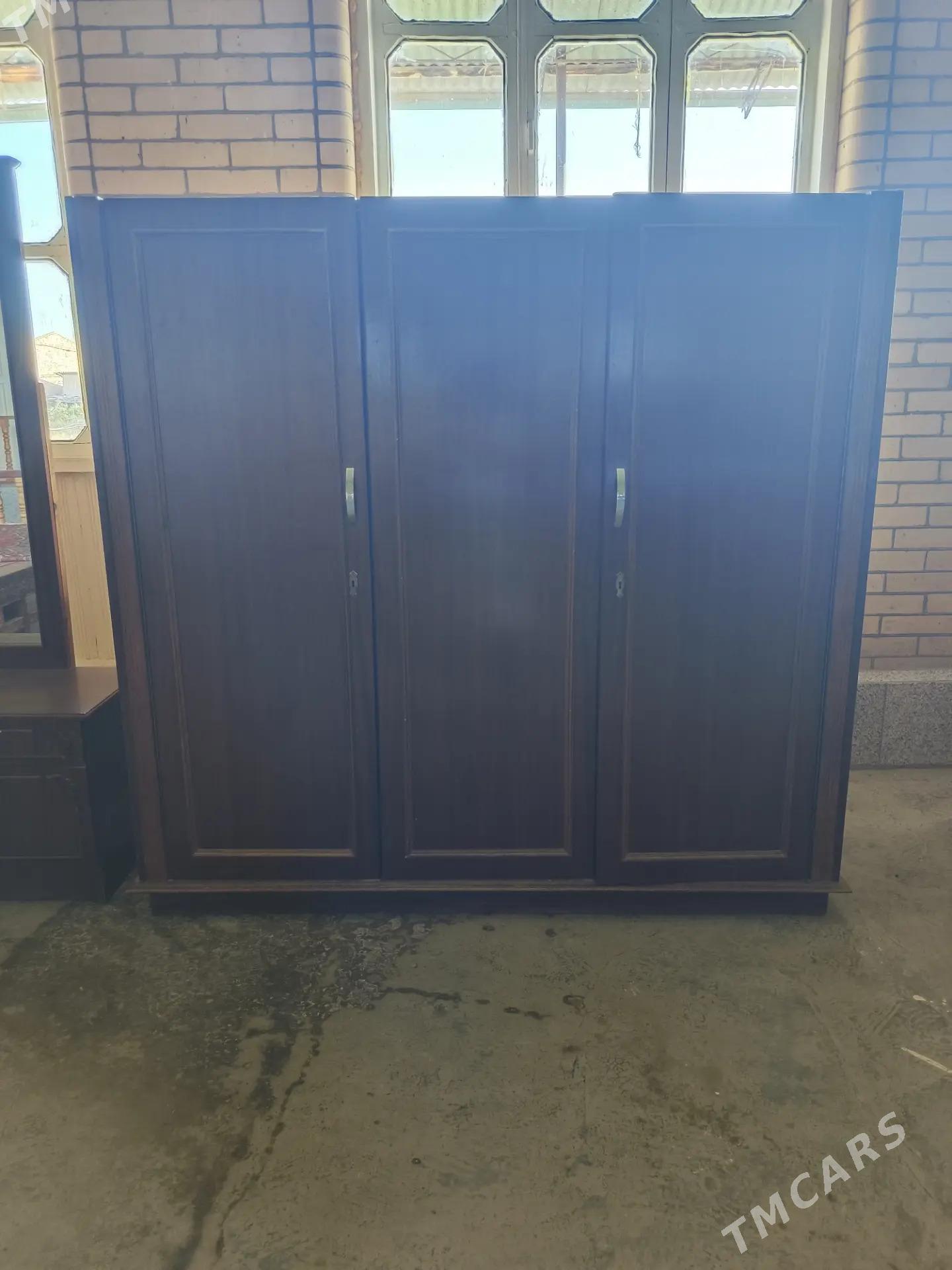 сатлык шкаф - Чарджоу - img 2