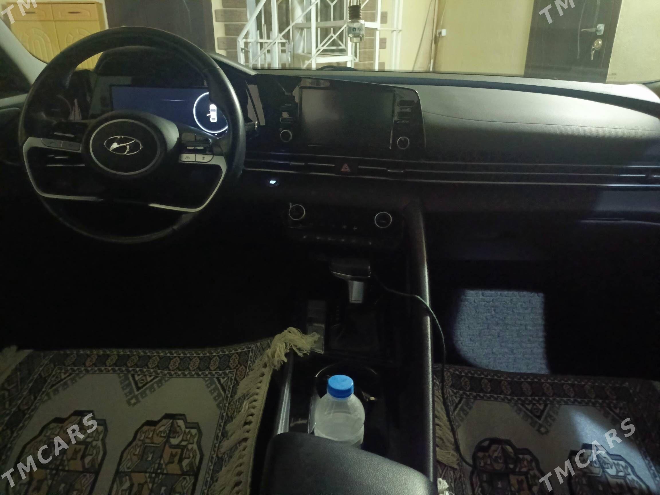 Hyundai Elantra 2021 - 265 000 TMT - Ашхабад - img 5