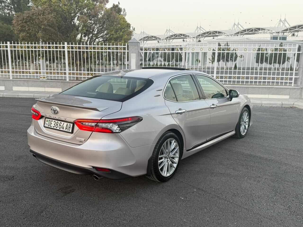 Toyota Camry 2018 - 420 000 TMT - Ашхабад - img 2