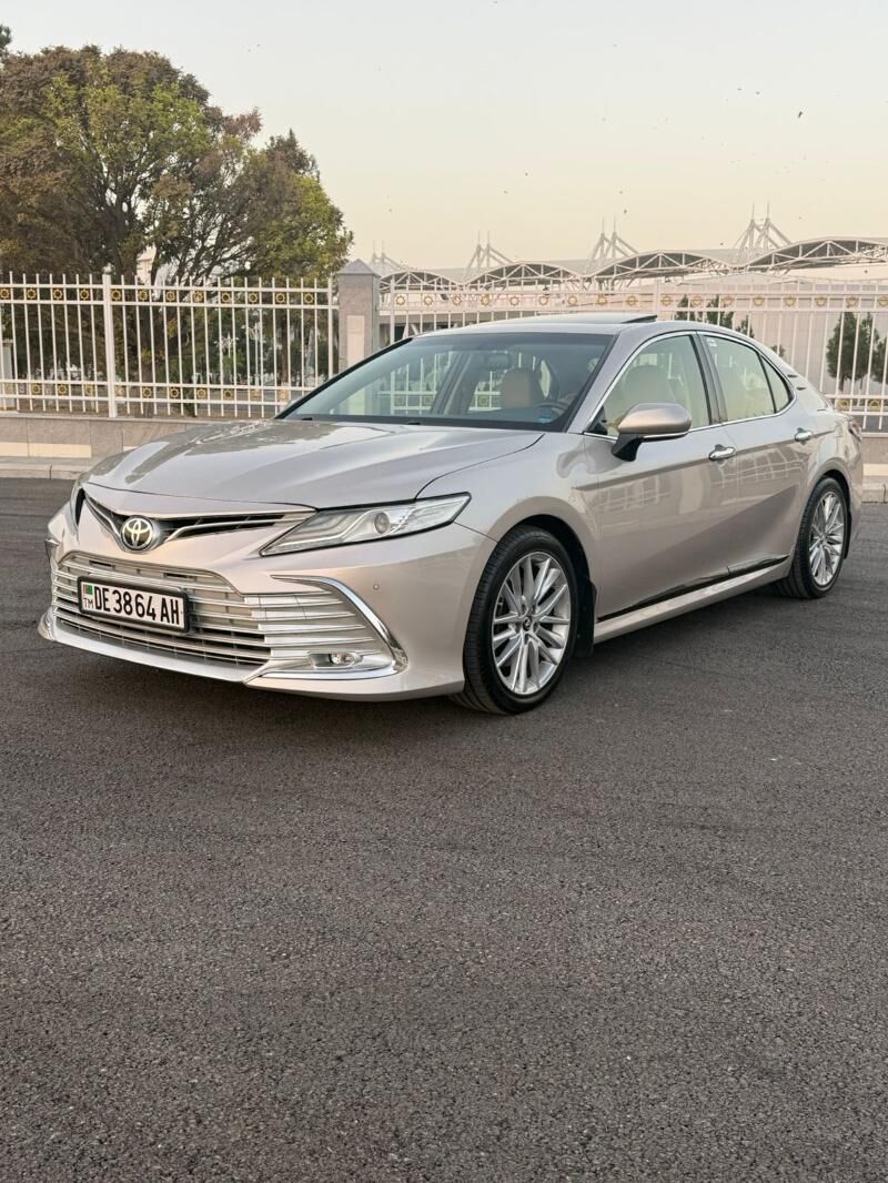 Toyota Camry 2018 - 420 000 TMT - Ашхабад - img 8