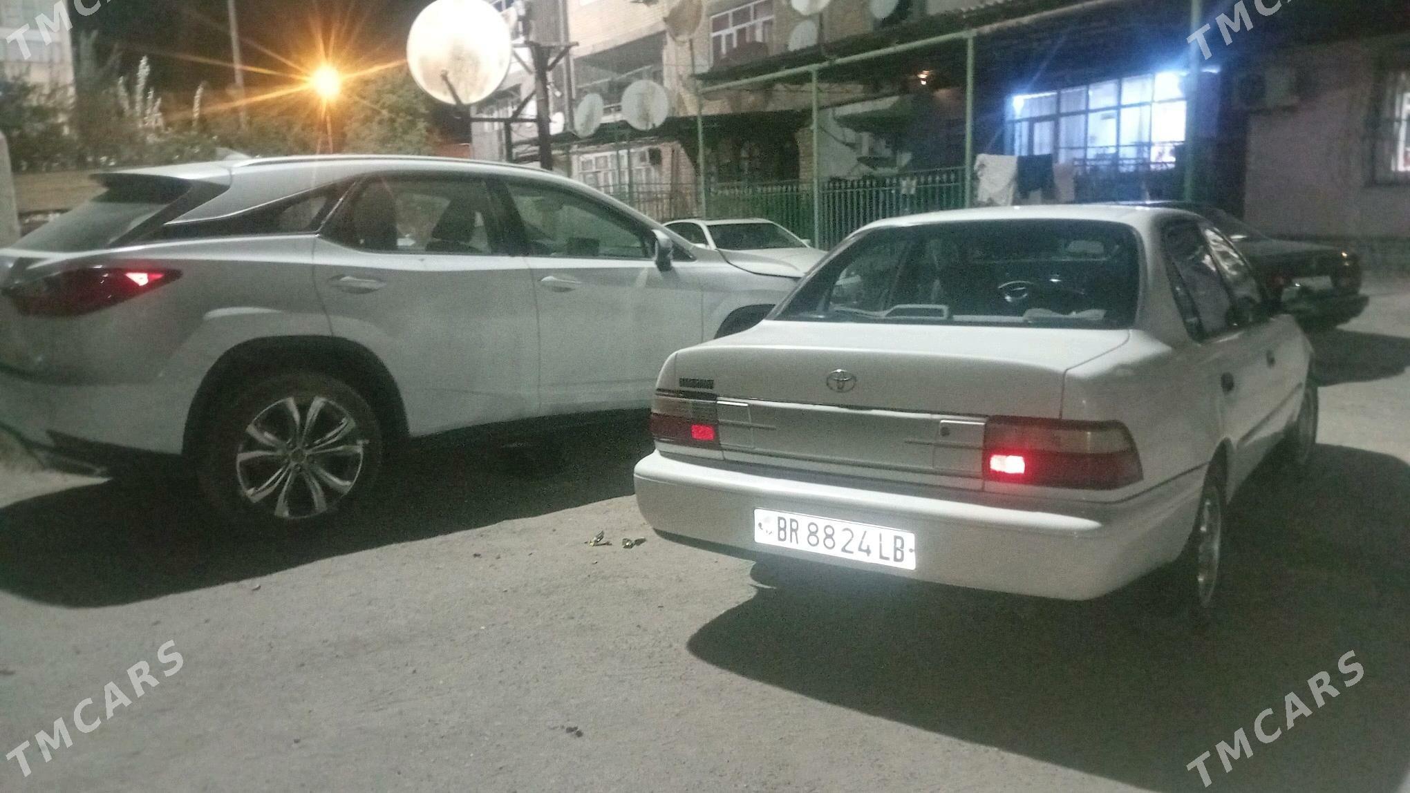 Toyota Corolla 1994 - 100 000 TMT - Türkmenabat - img 1