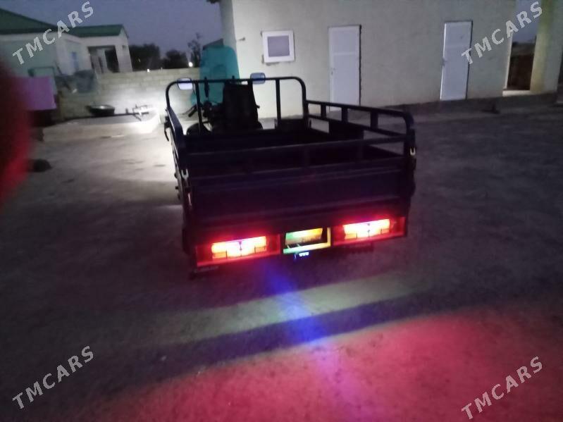 Fekon FK200-14G 2015 - 18 000 TMT - Серахс - img 2