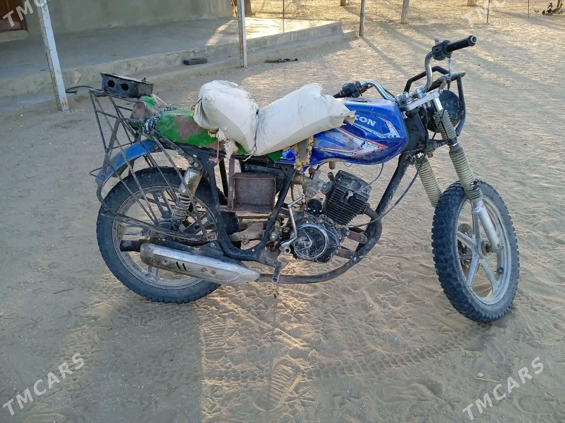 Fekon FK150-8G 2022 - 6 000 TMT - Балканабат - img 3
