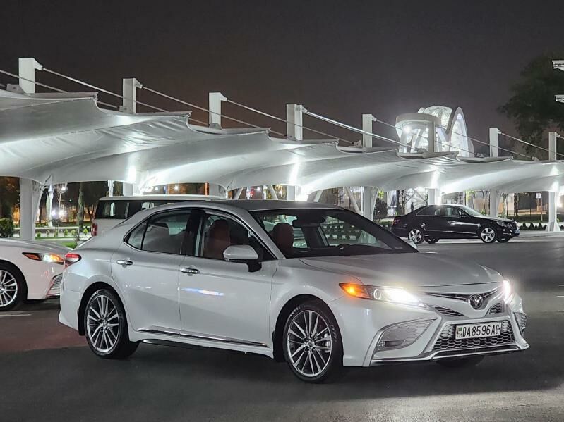 Toyota Camry 2021 - 355 000 TMT - Aşgabat - img 3