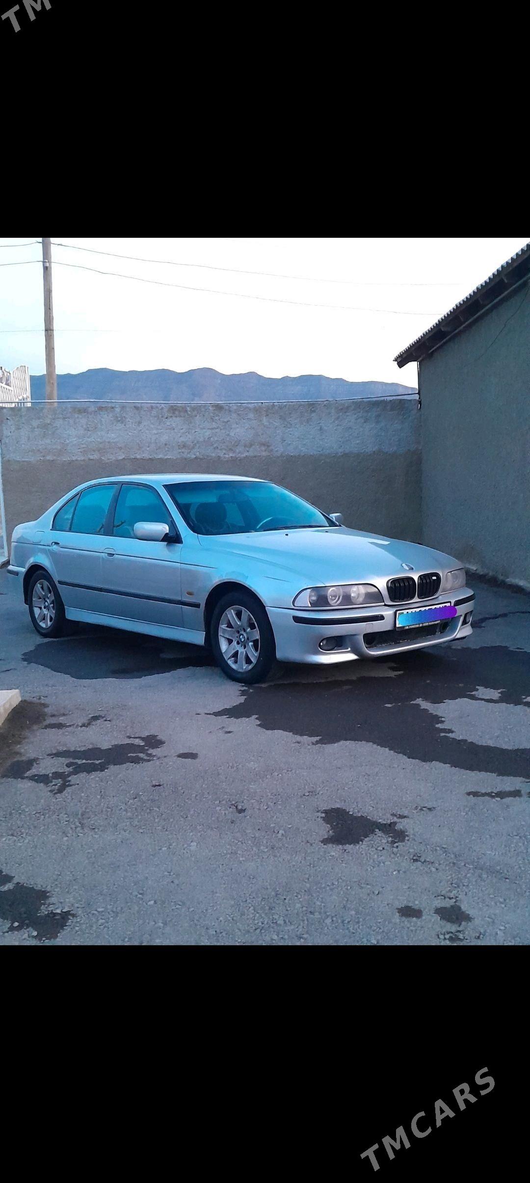 BMW E39 1998 - 90 000 TMT - Берекет - img 4
