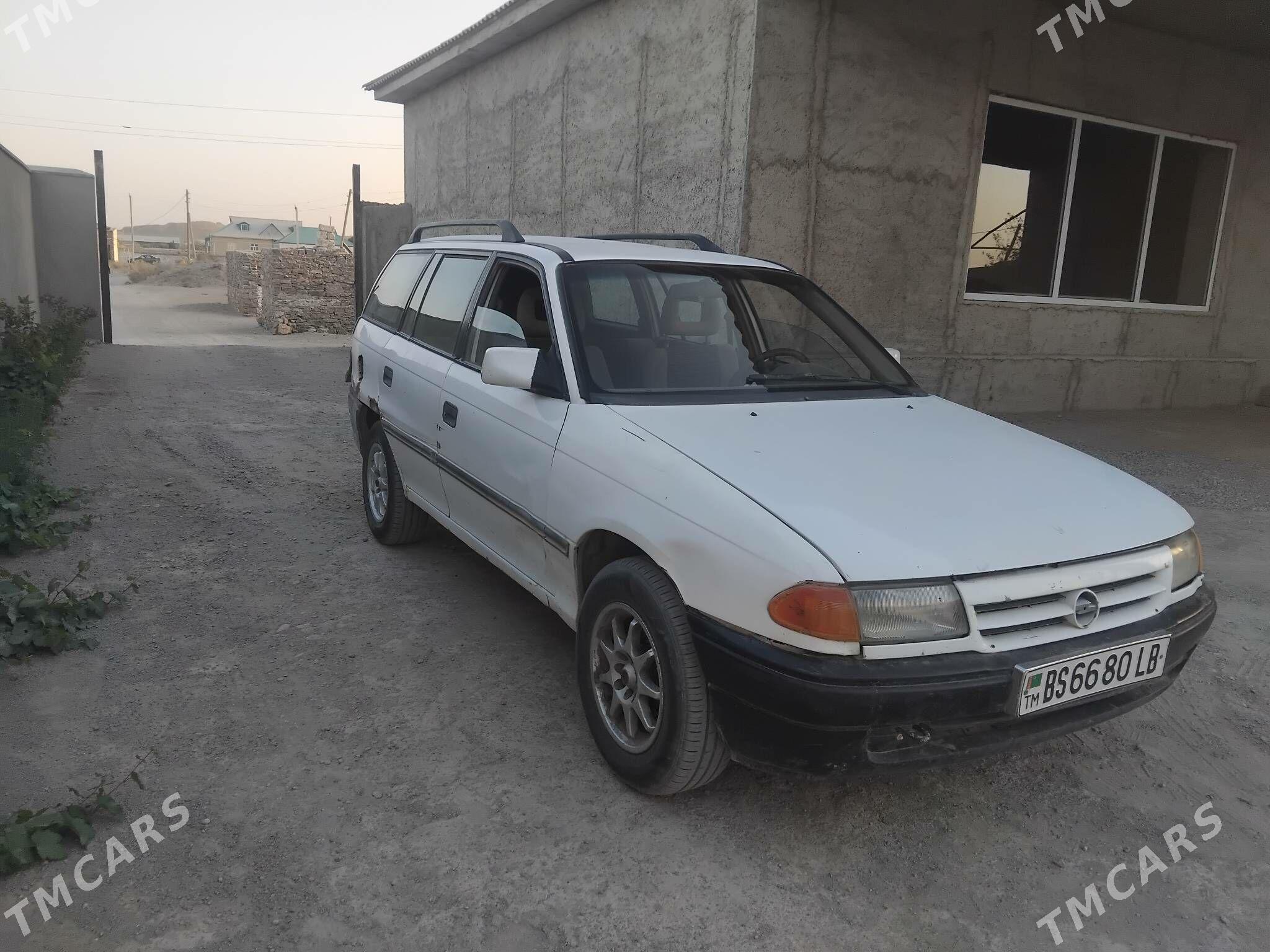 Opel Astra 1992 - 19 000 TMT - Койтендаг - img 1