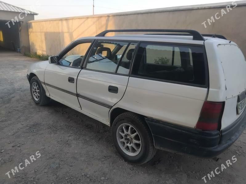 Opel Astra 1992 - 19 000 TMT - Койтендаг - img 4