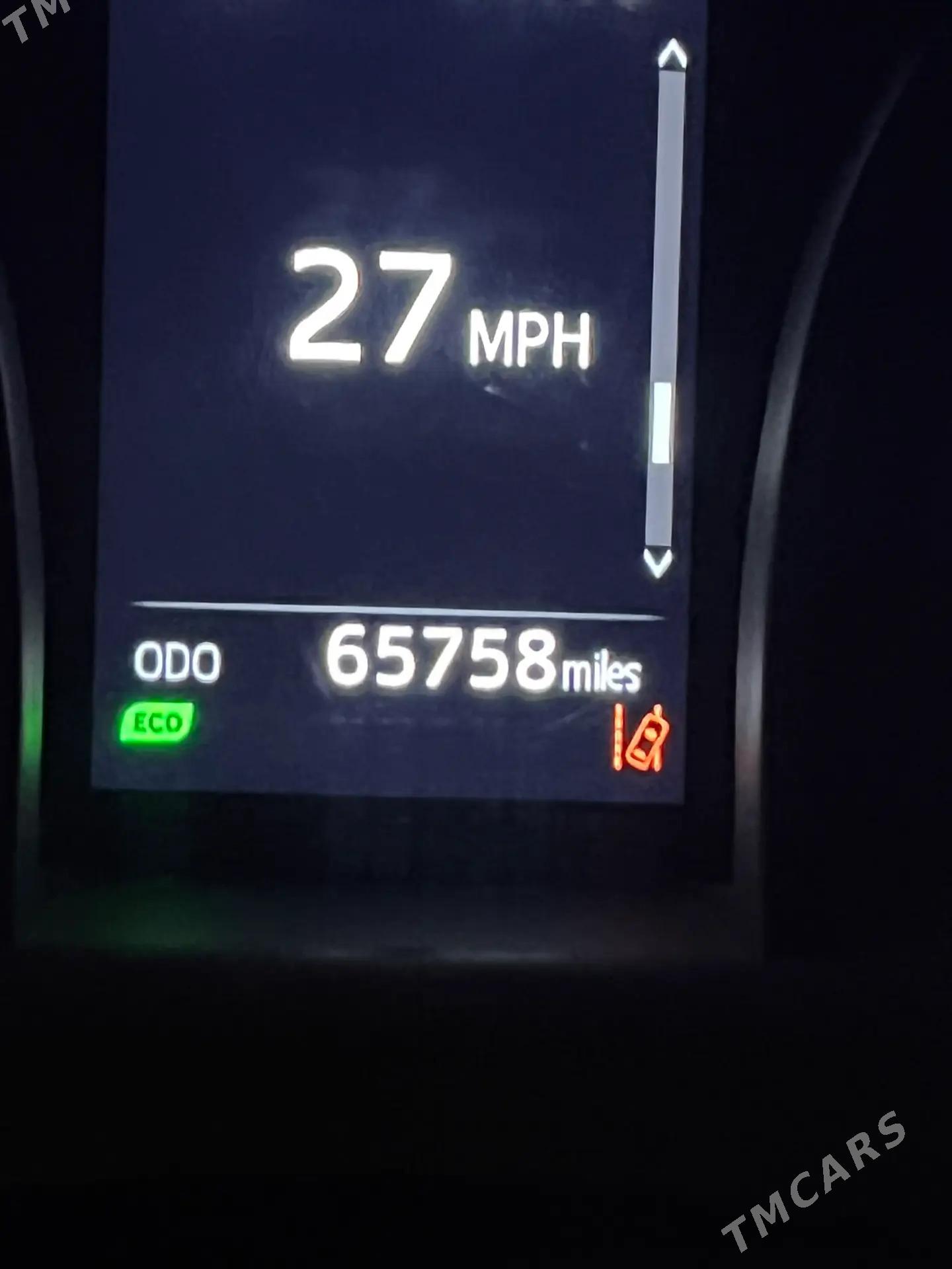 Toyota Camry 2023 - 320 000 TMT - Мары - img 9