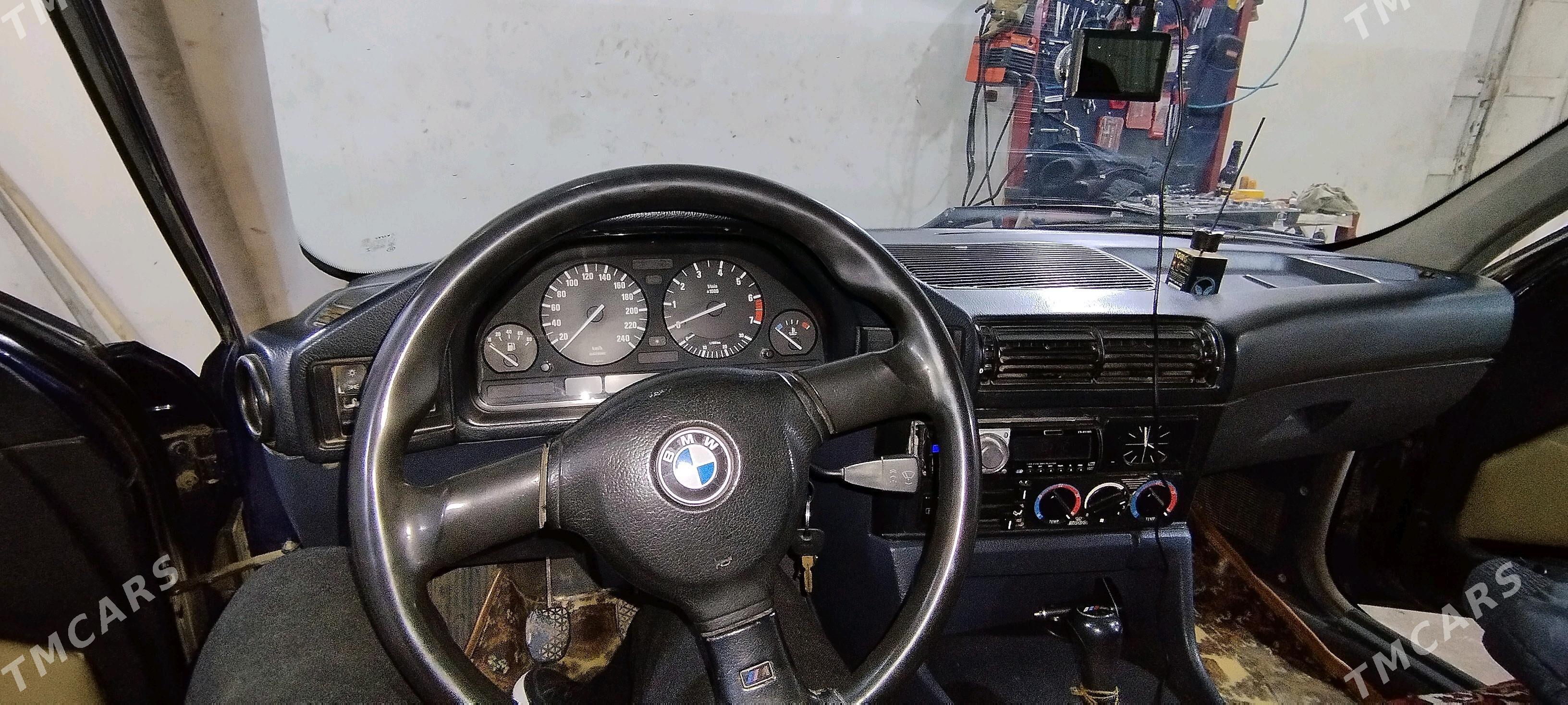 BMW 525 1989 - 35 000 TMT - Ýolöten - img 2