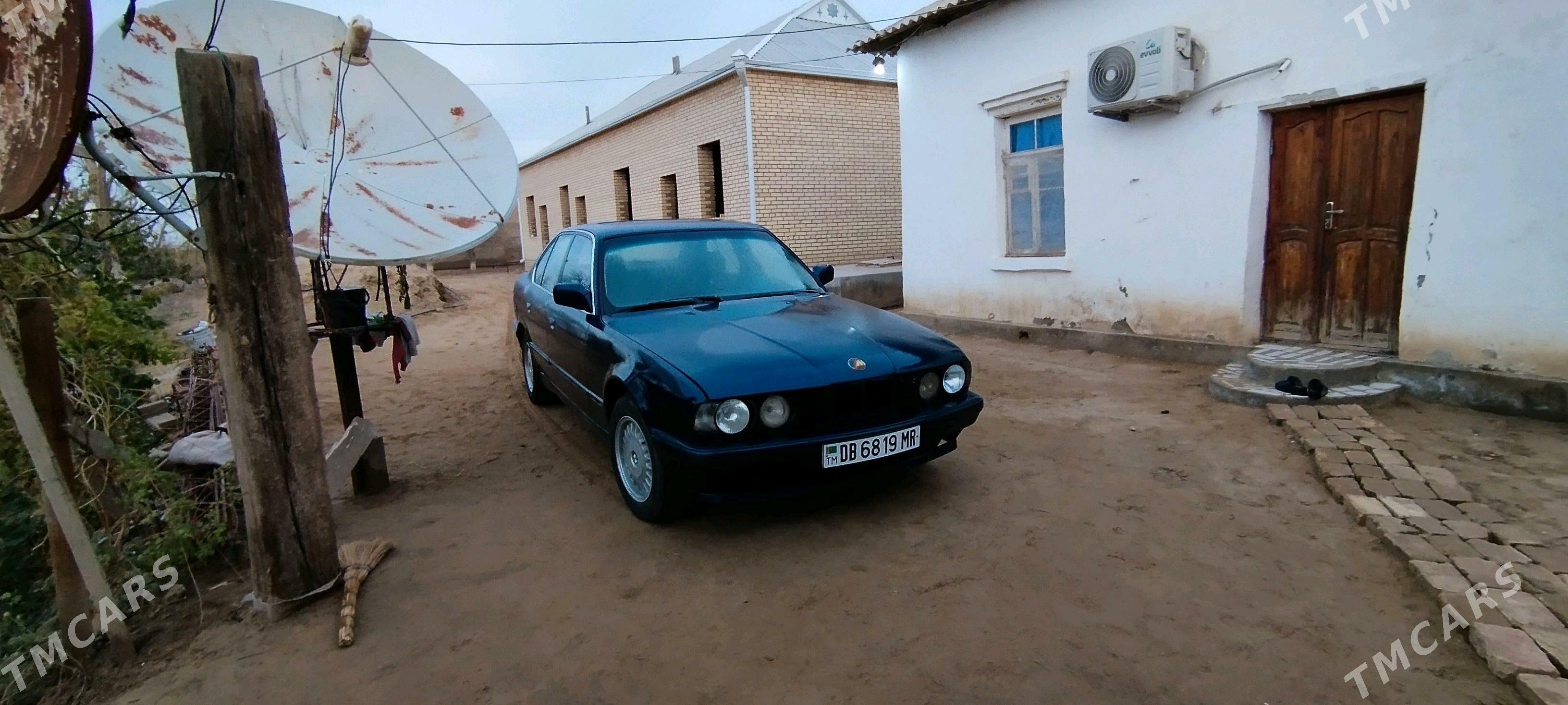 BMW 525 1989 - 35 000 TMT - Ýolöten - img 6