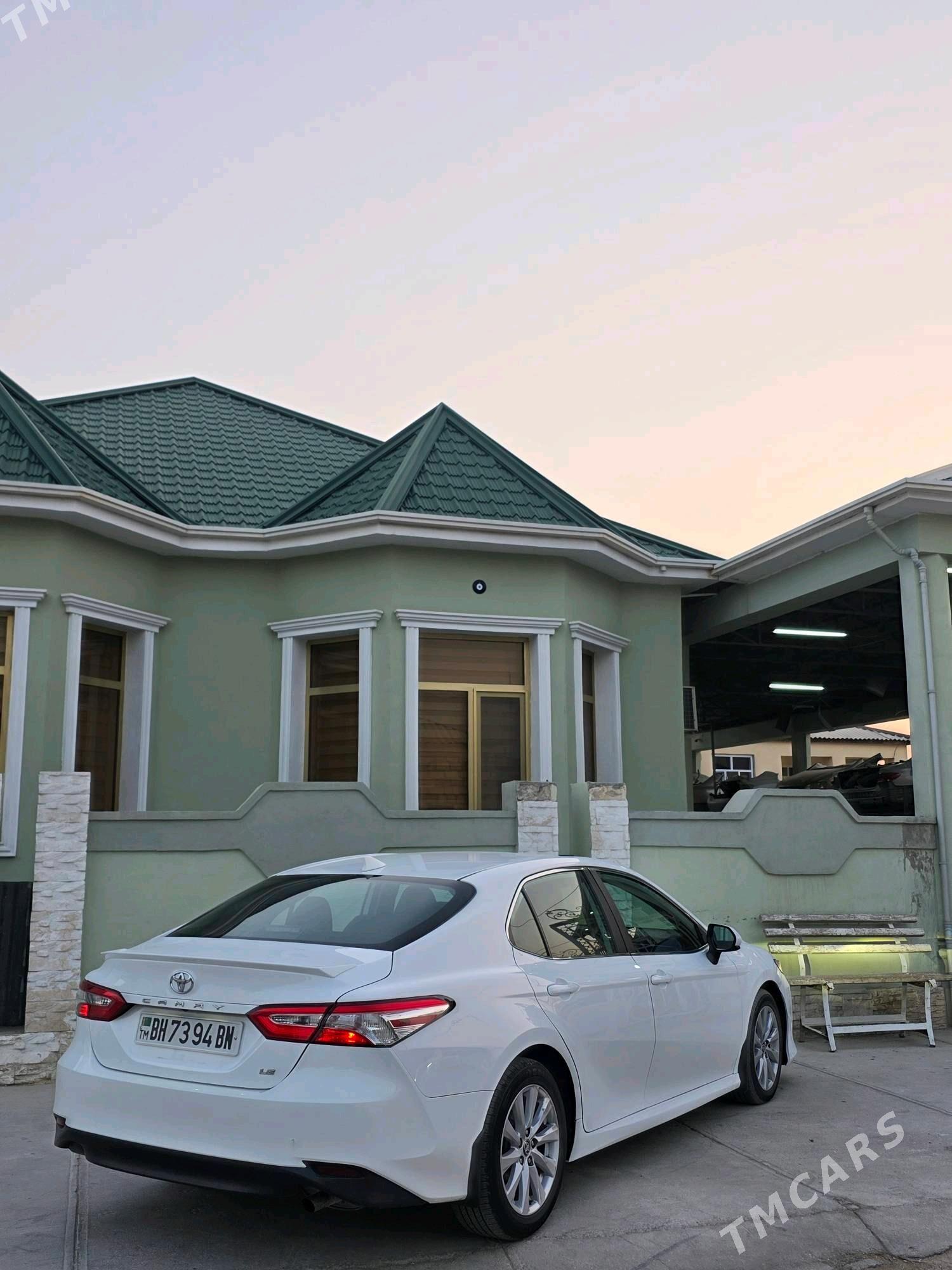 Toyota Camry 2020 - 290 000 TMT - Balkanabat - img 5