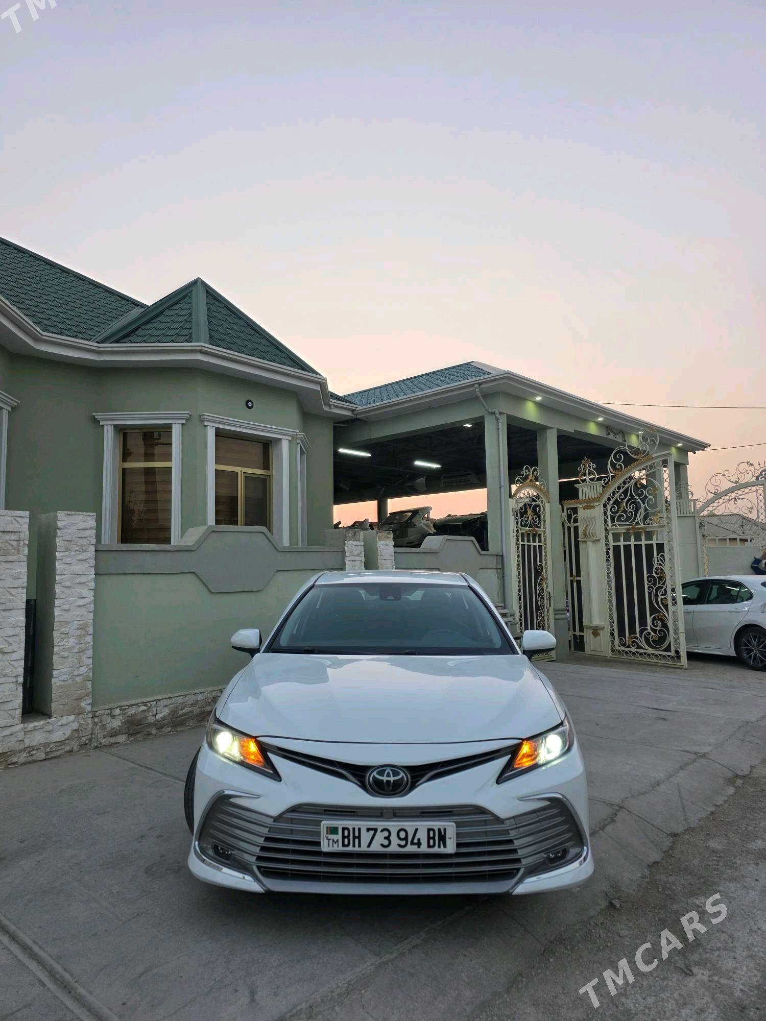 Toyota Camry 2020 - 290 000 TMT - Balkanabat - img 6