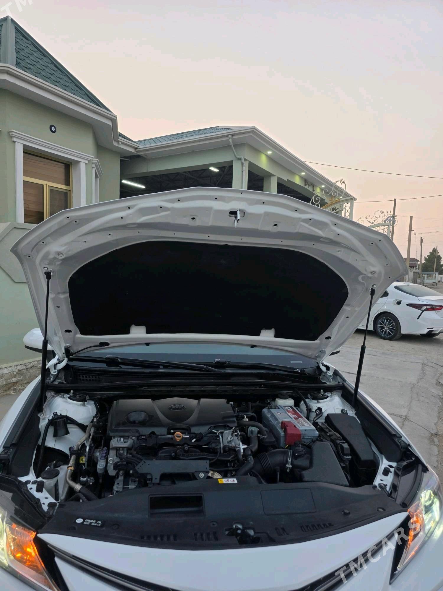 Toyota Camry 2020 - 290 000 TMT - Balkanabat - img 10