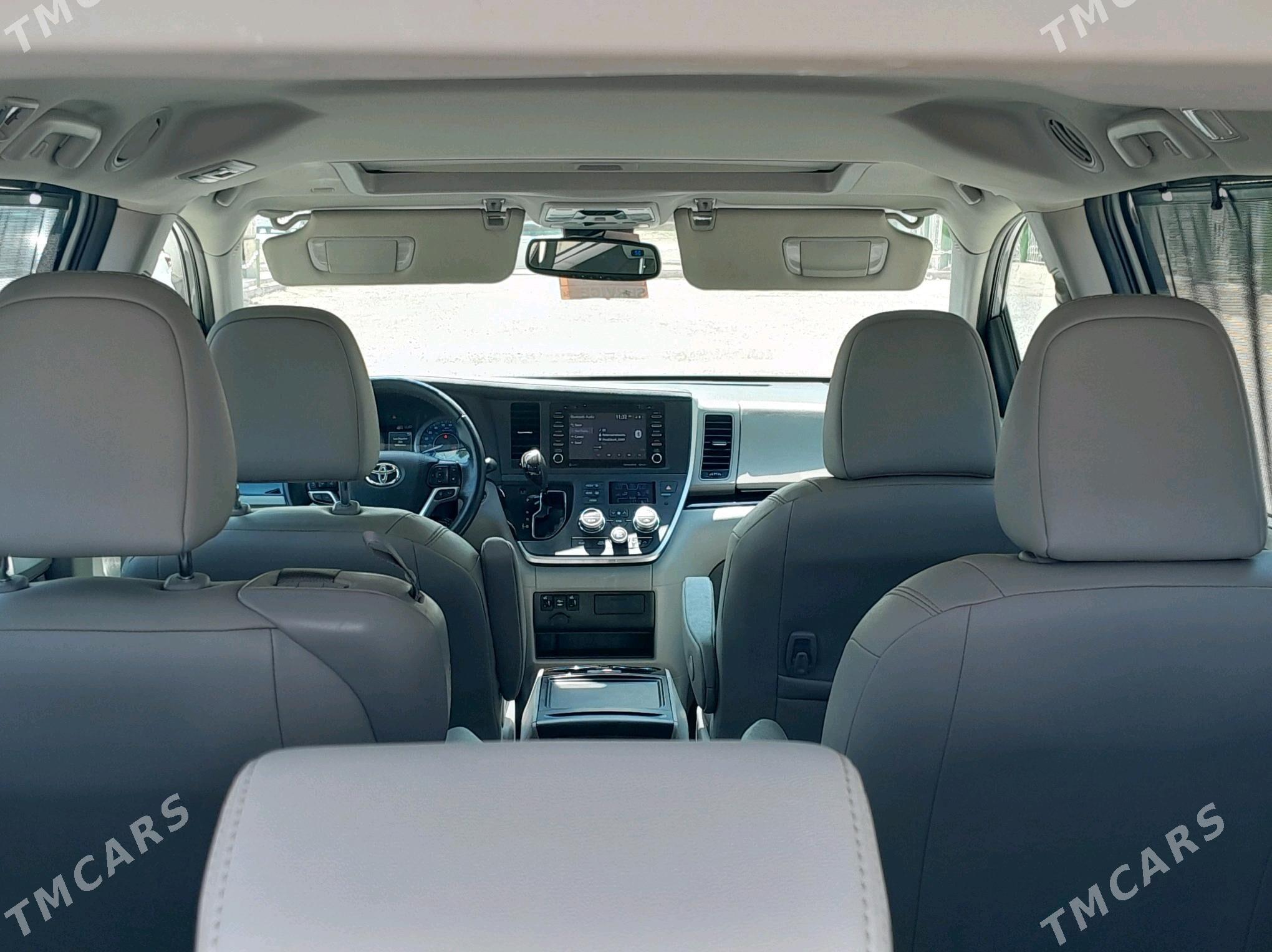 Toyota Sienna 2020 - 500 000 TMT - Мары - img 4