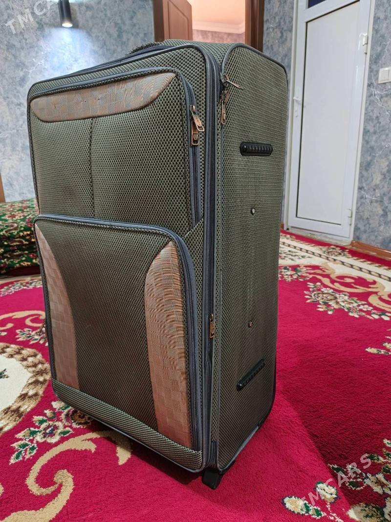 Chemodan - Parahat 5 - img 1