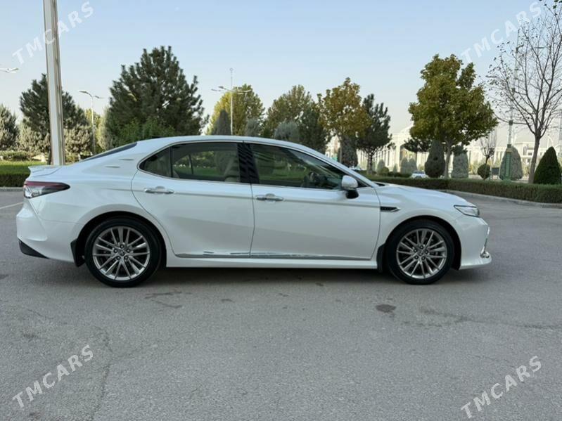 Toyota Camry 2022 - 570 000 TMT - Ашхабад - img 4