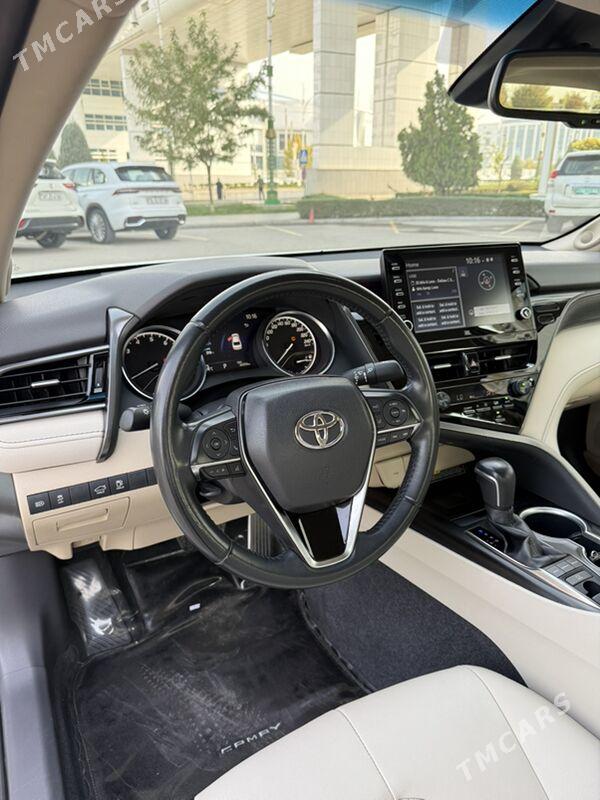 Toyota Camry 2022 - 570 000 TMT - Ашхабад - img 2