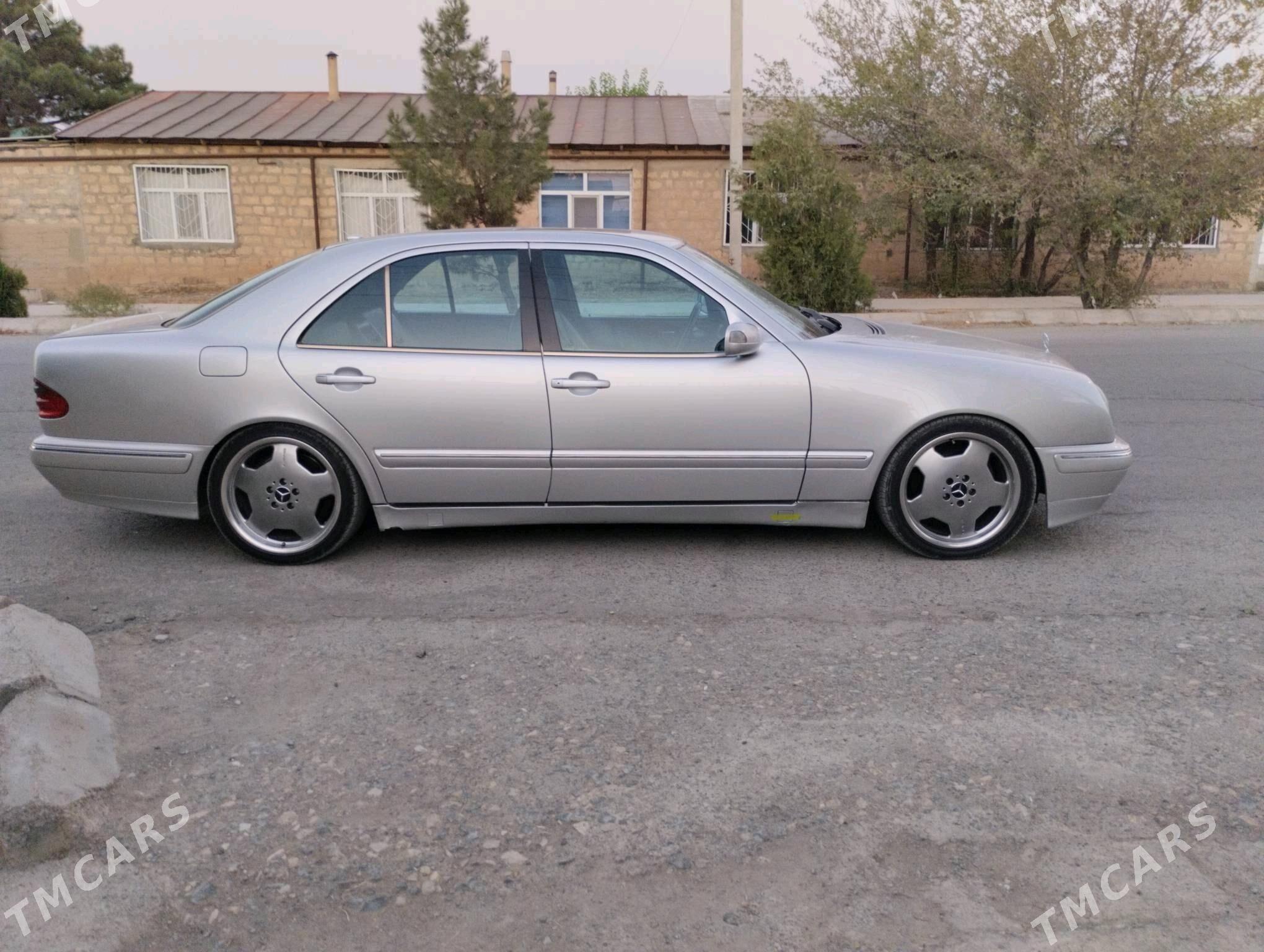 Mercedes-Benz E430 2000 - 117 000 TMT - Гызыларбат - img 5