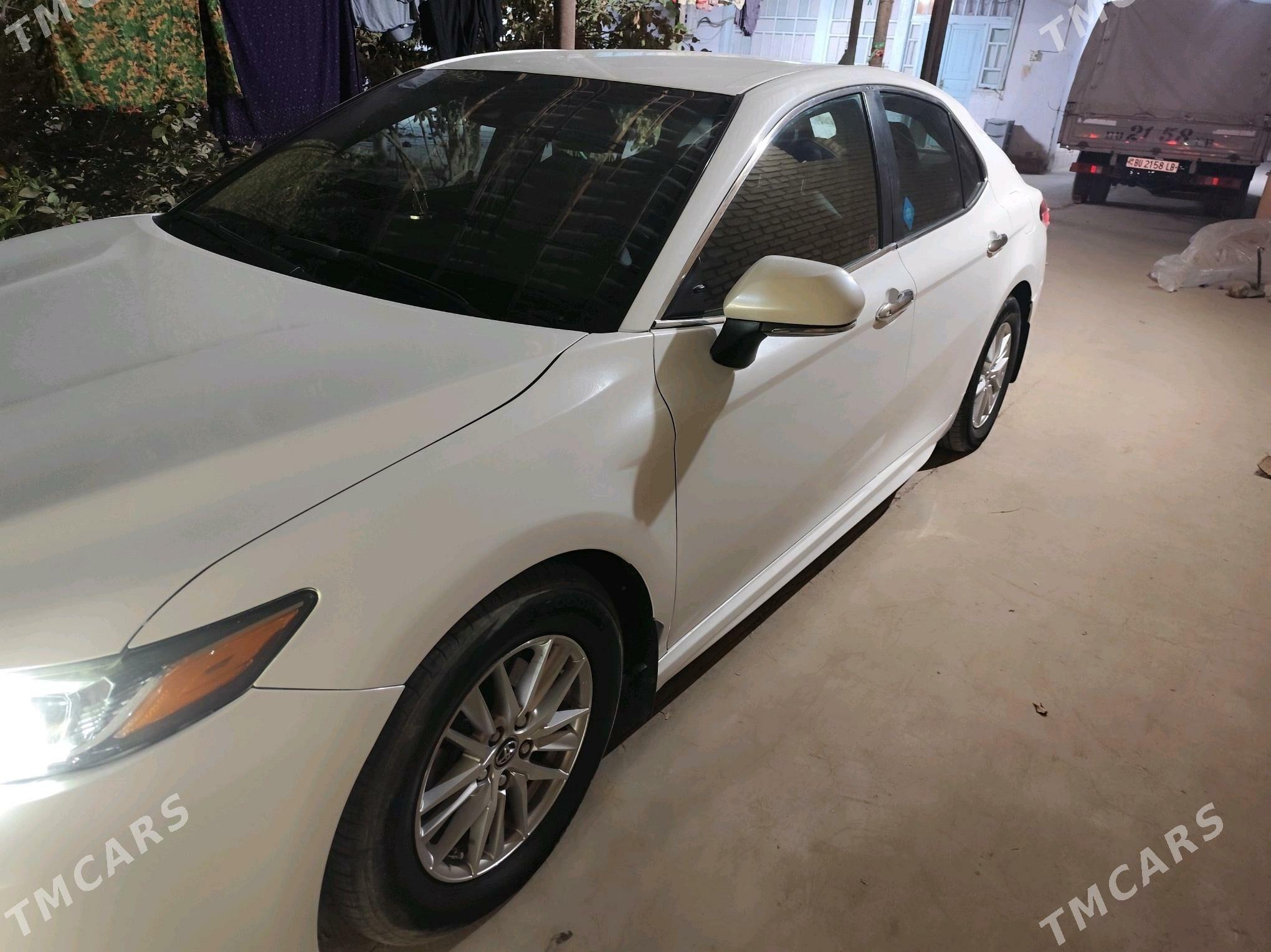 Toyota Camry 2020 - 320 000 TMT - Халач - img 2