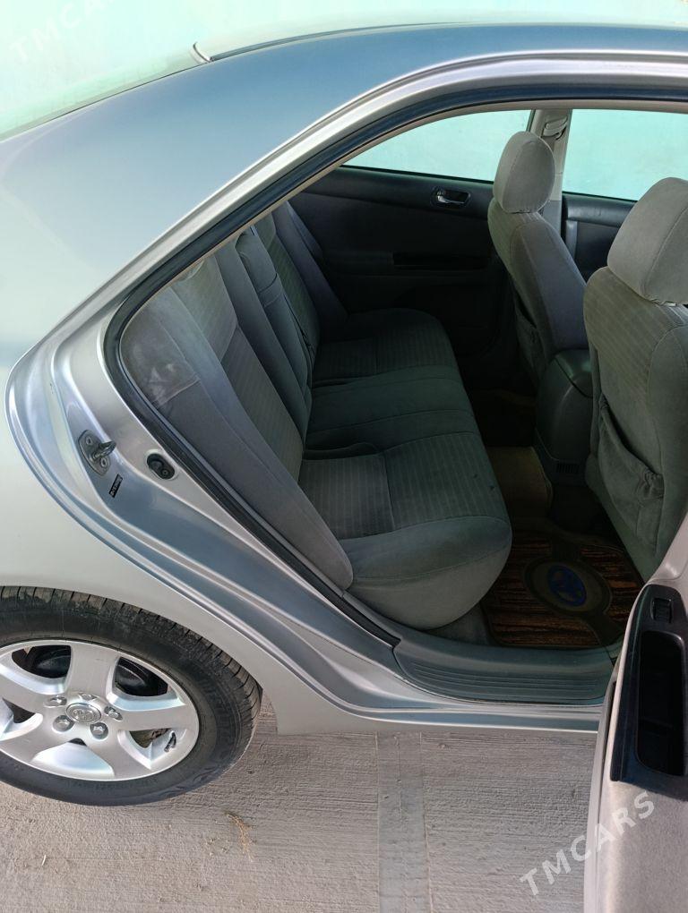 Toyota Camry 2005 - 170 000 TMT - Halaç - img 2