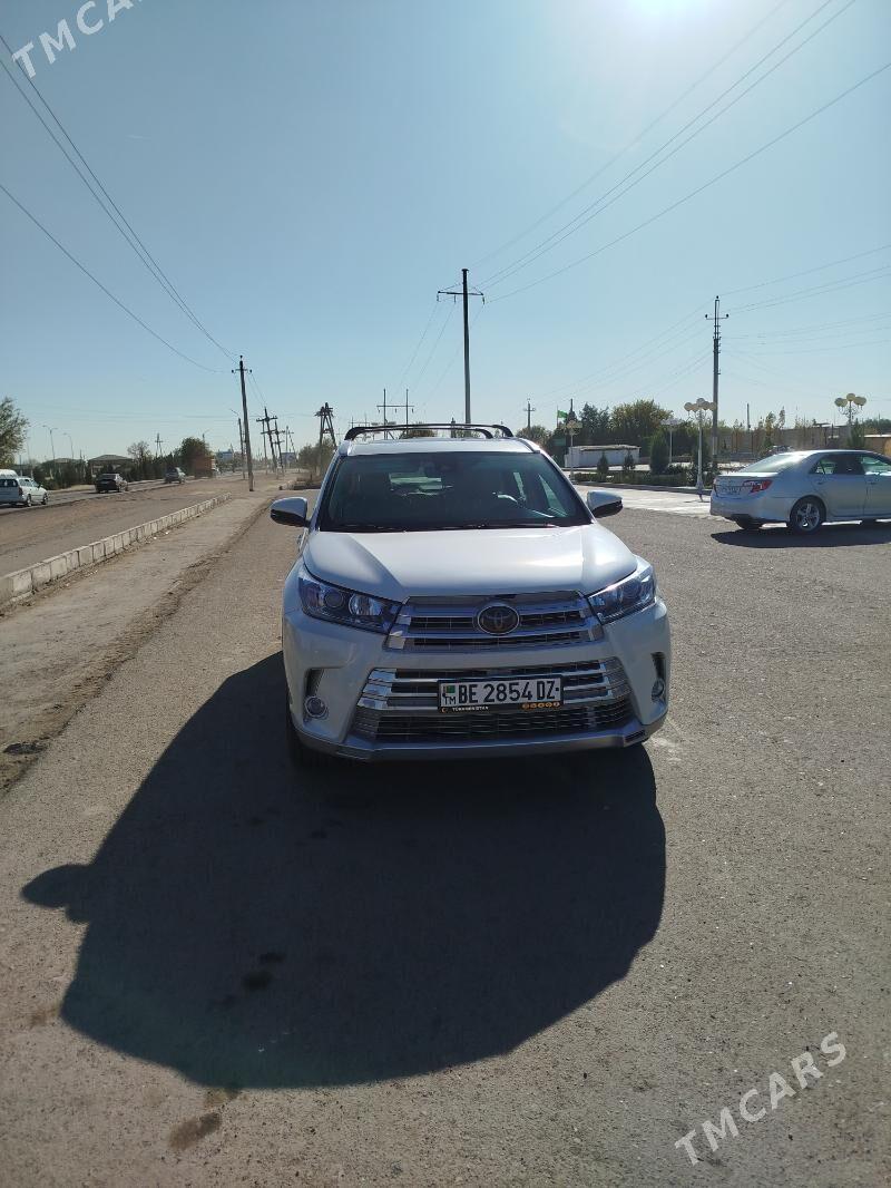 Toyota Highlander 2019 - 530 000 TMT - Гороглы (Тагта) - img 2