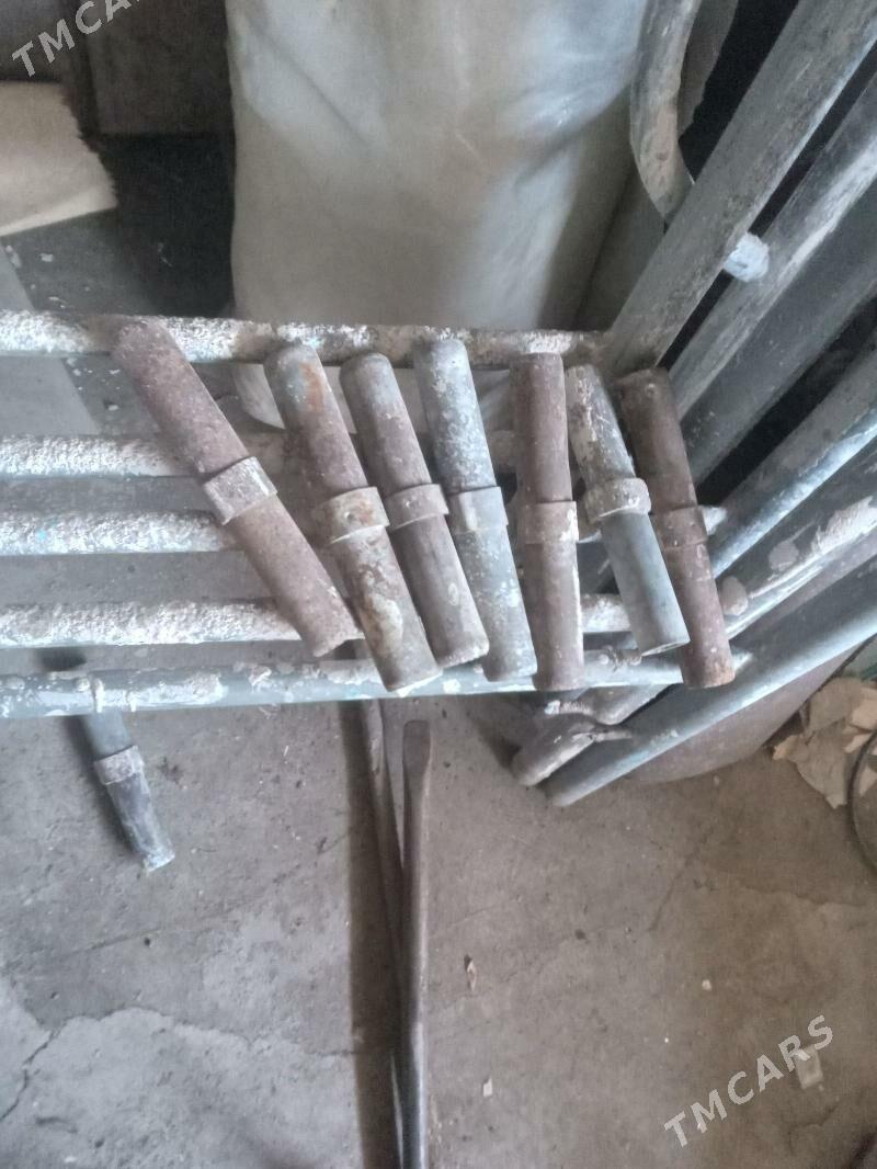 искале - Туркменбаши - img 3