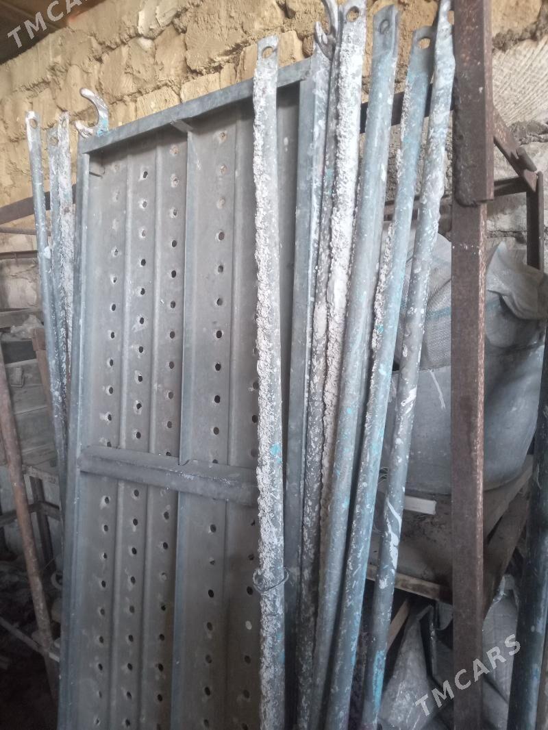 искале - Туркменбаши - img 2