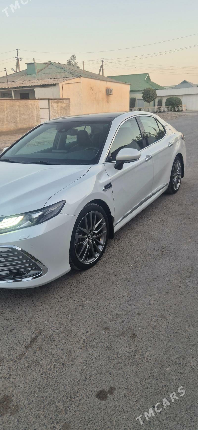 Toyota Camry 2022 - 480 000 TMT - Ашхабад - img 6
