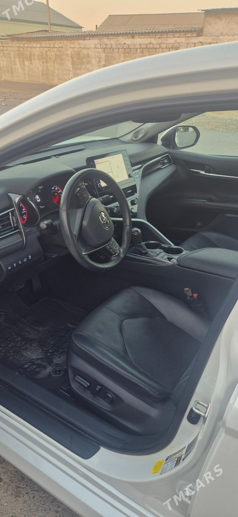 Toyota Camry 2022 - 480 000 TMT - Ашхабад - img 7