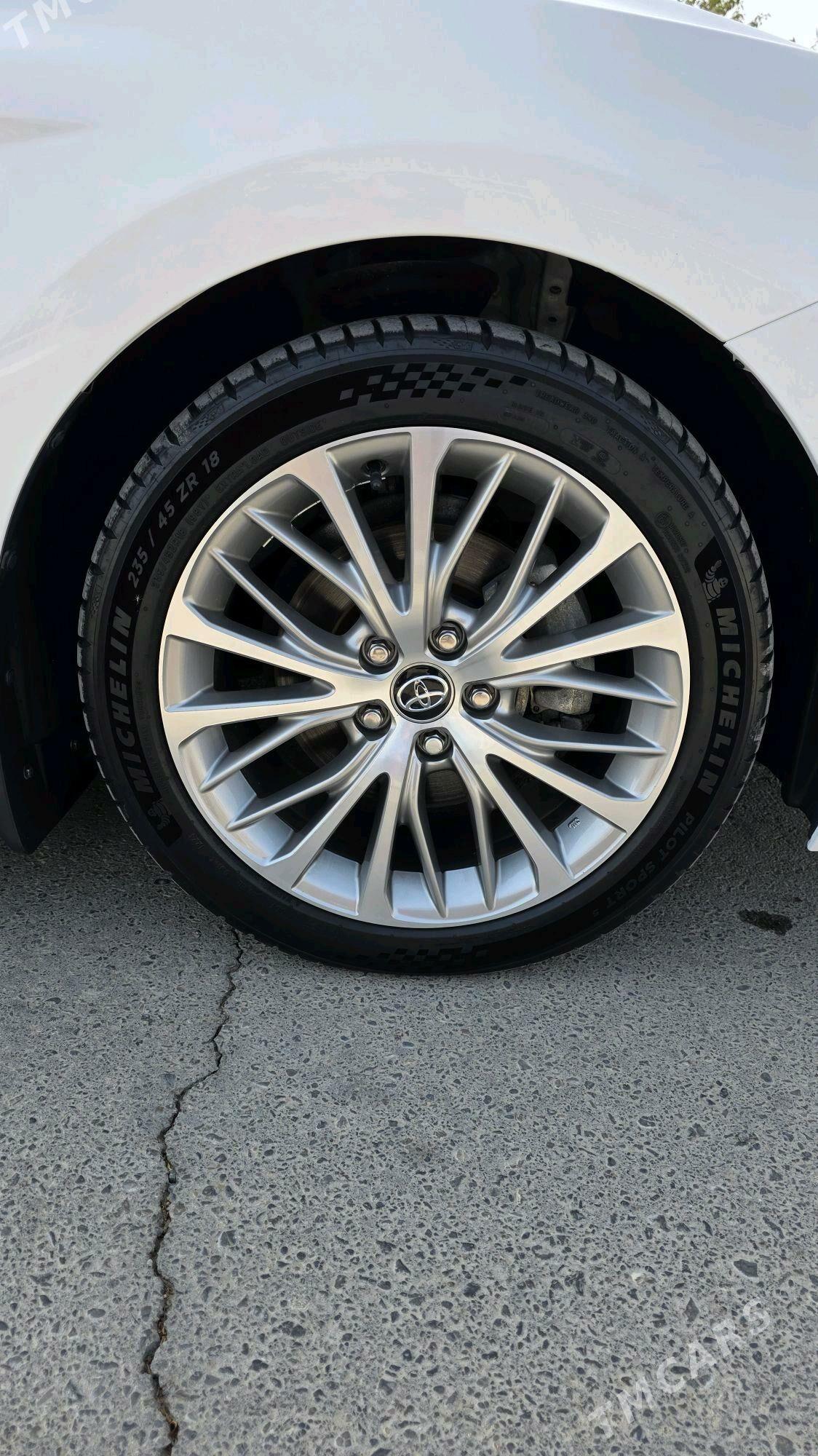 Toyota Camry 2020 - 330 000 TMT - Ашхабад - img 2