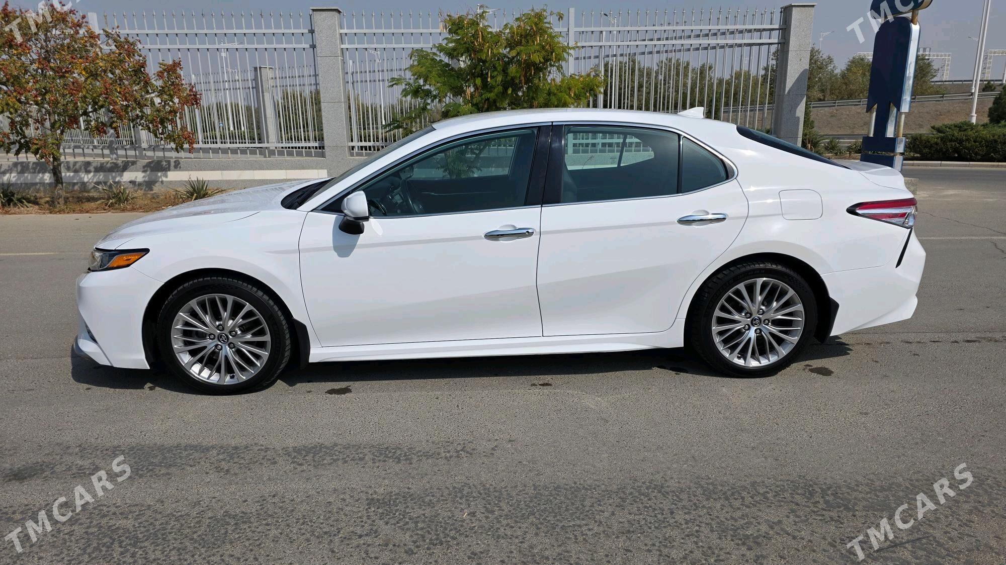 Toyota Camry 2020 - 330 000 TMT - Ашхабад - img 9