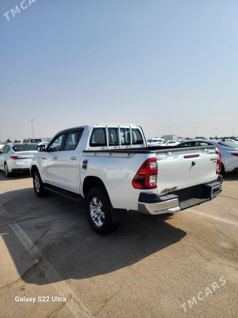 Toyota Hilux 2025 - 656 000 TMT - Aşgabat - img 1