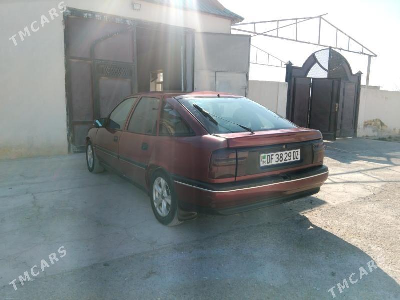 Opel Vectra 1990 - 30 000 TMT - Туркменбаши - img 4
