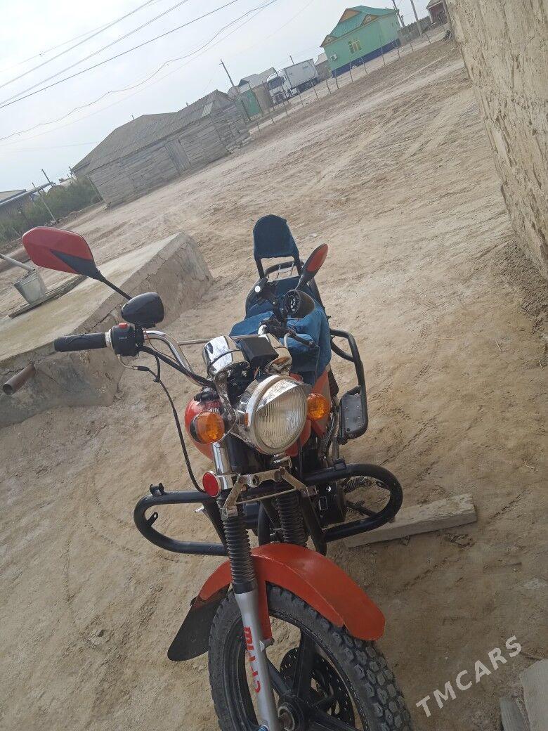 Fekon FK200-14G 2011 - 14 000 TMT - Эсенгулы - img 1