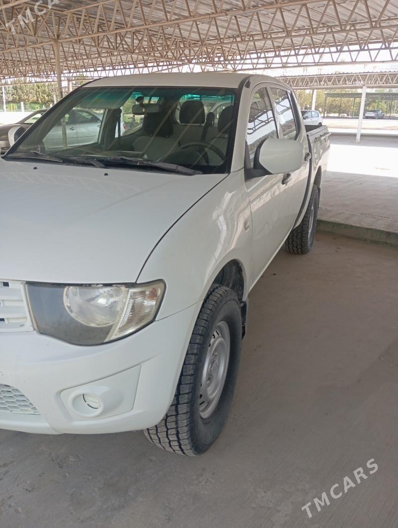 Mitsubishi L200 2012 - 145 000 TMT - Ашхабад - img 3