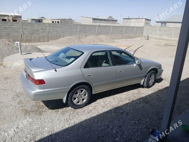 Toyota Camry 2000 - 140 000 TMT - Гызыларбат - img 3