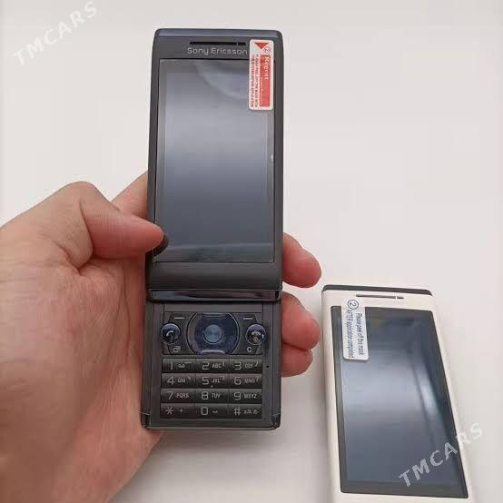 Sony Ericsson Aino U10 korpus - Büzmeýin - img 1