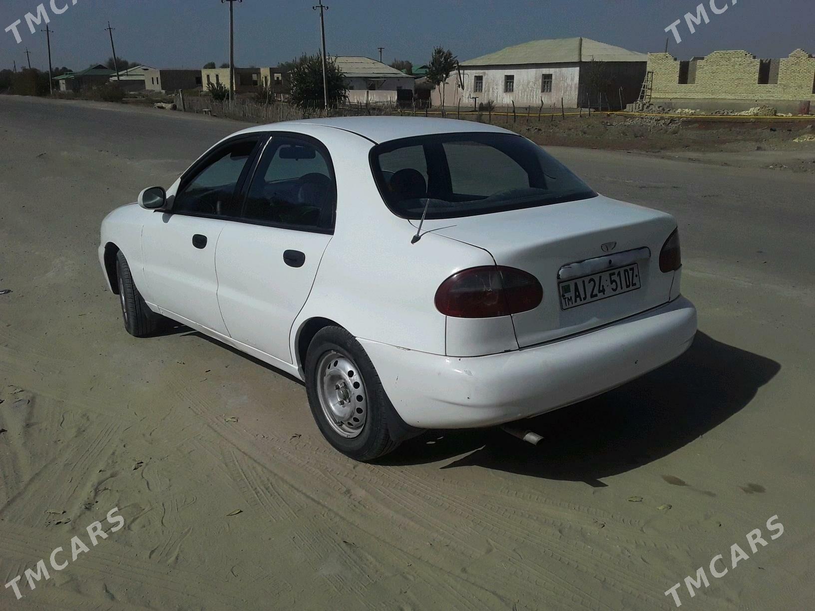 Daewoo Lanos 1998 - 34 000 TMT - Türkmenbaşy etr. - img 2