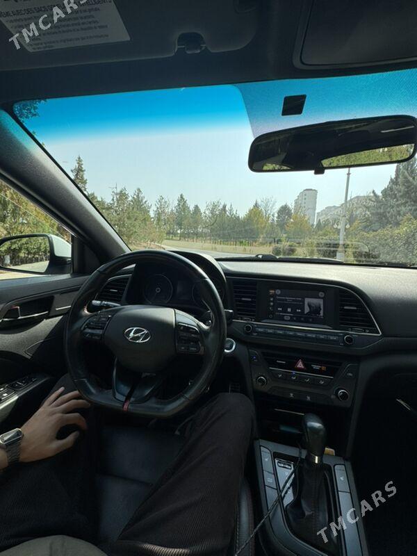 Hyundai Elantra 2018 - 245 000 TMT - Ашхабад - img 2
