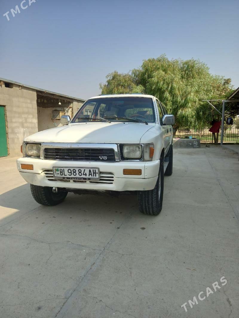 Toyota Hilux 1991 - 50 000 TMT - Бахарден - img 5