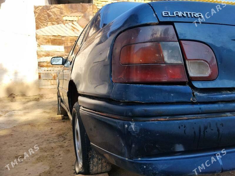 Hyundai Elantra 1995 - 12 000 TMT - Ёлётен - img 6