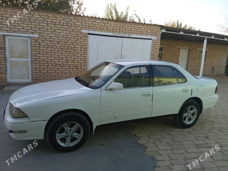 Toyota Camry 1992 - 50 000 TMT - Ýolöten - img 2