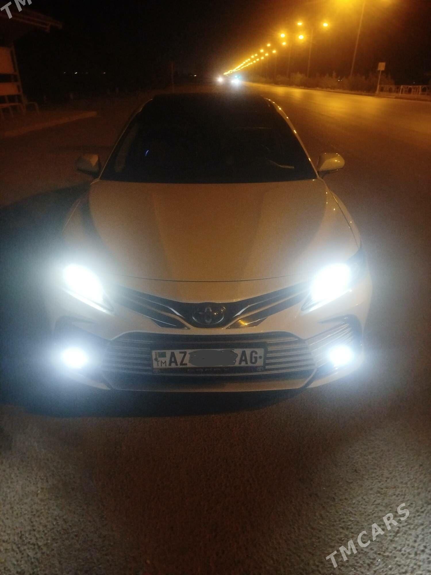 Toyota Camry 2021 - 499 000 TMT - Aşgabat - img 6
