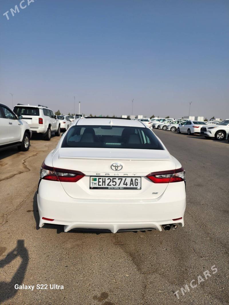 Toyota Camry 2022 - 343 000 TMT - Ашхабад - img 4