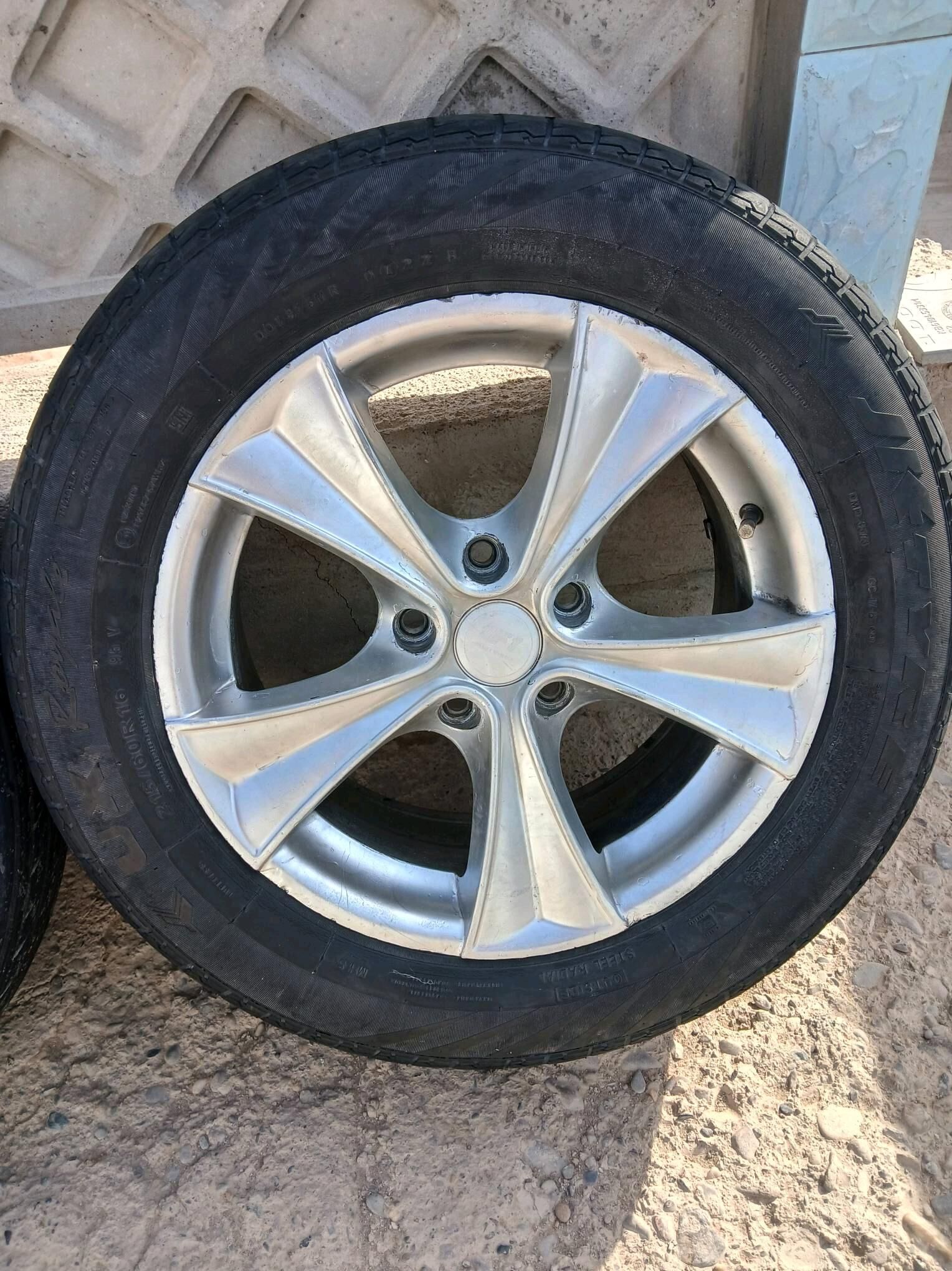 215.60.16 800 TMT - Sarahs - img 1