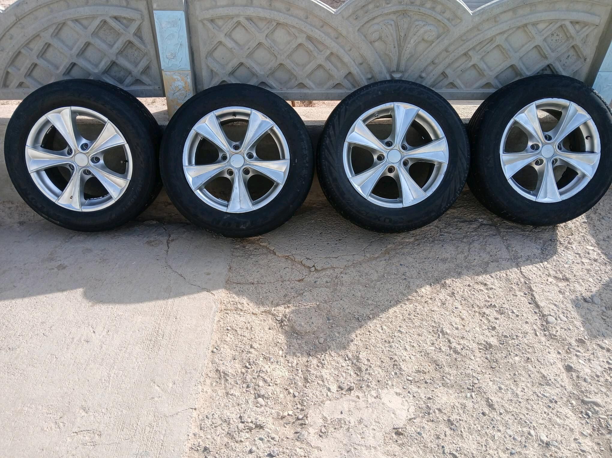 215.60.16 800 TMT - Sarahs - img 4