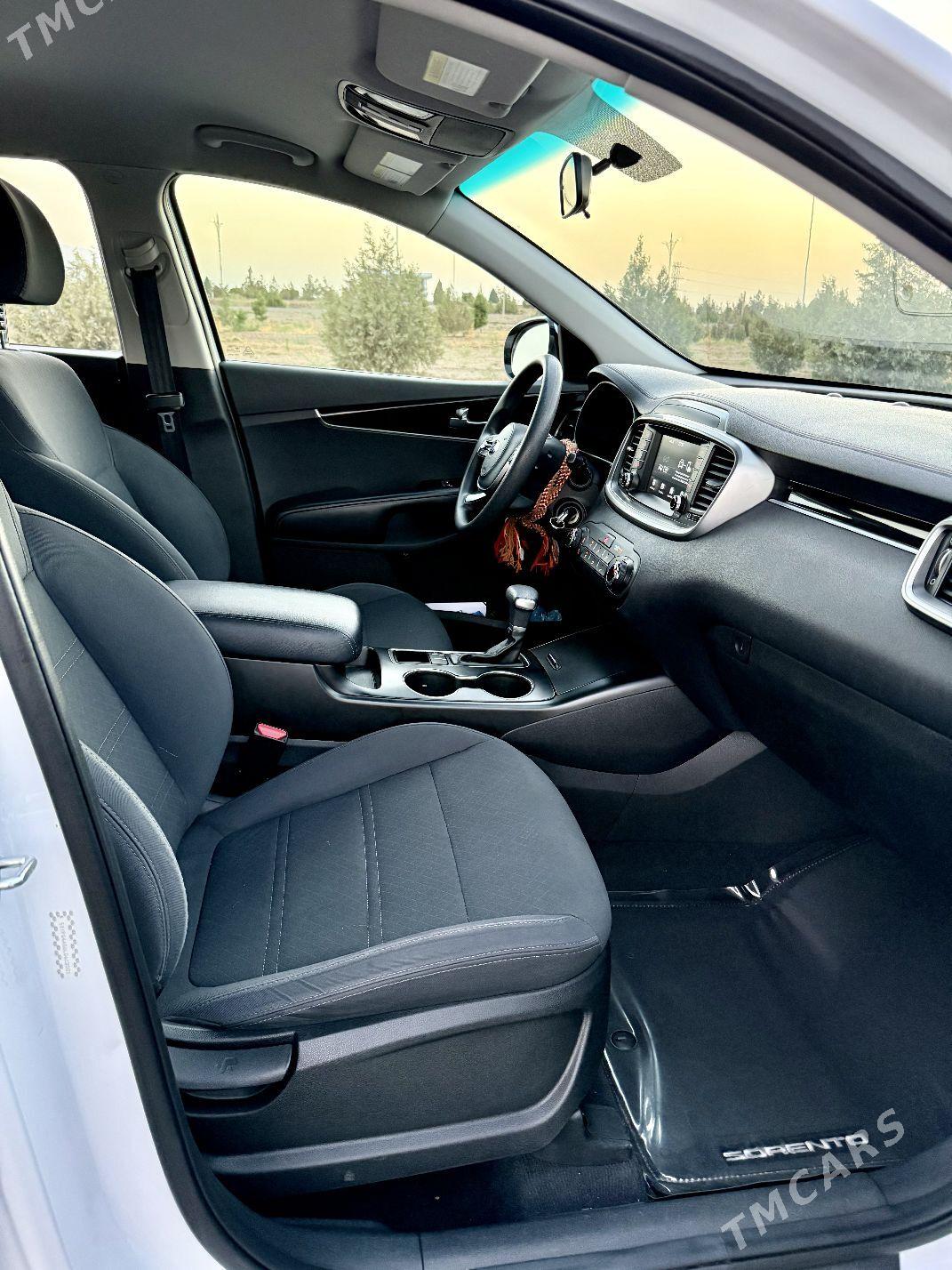 Kia Sorento 2020 - 325 000 TMT - Ашхабад - img 2