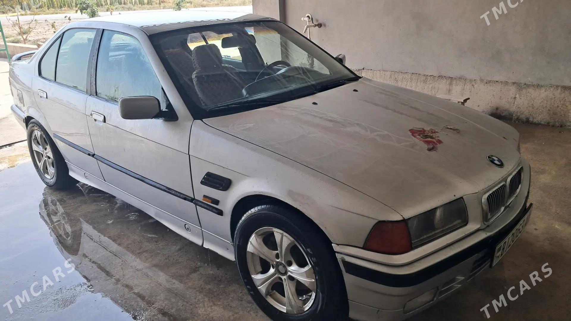 BMW 3 Series 1992 - 32 000 TMT - Кака - img 5